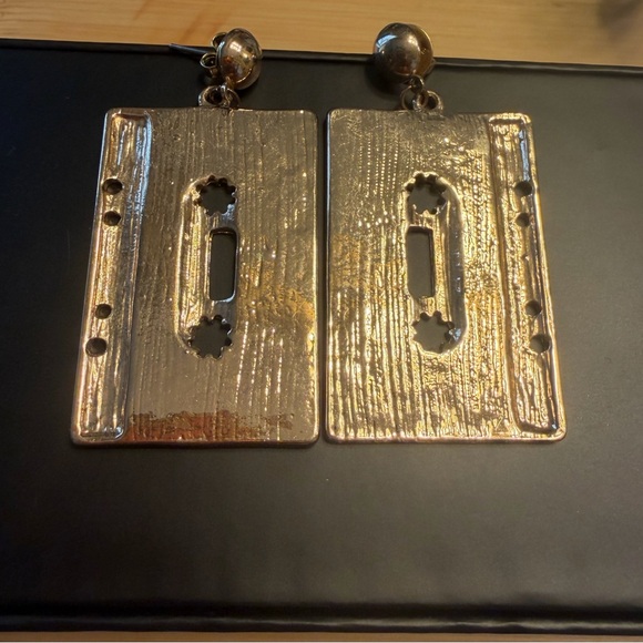 Cassette gold plated Cassette Tape Earrings - Picture 3 of 3